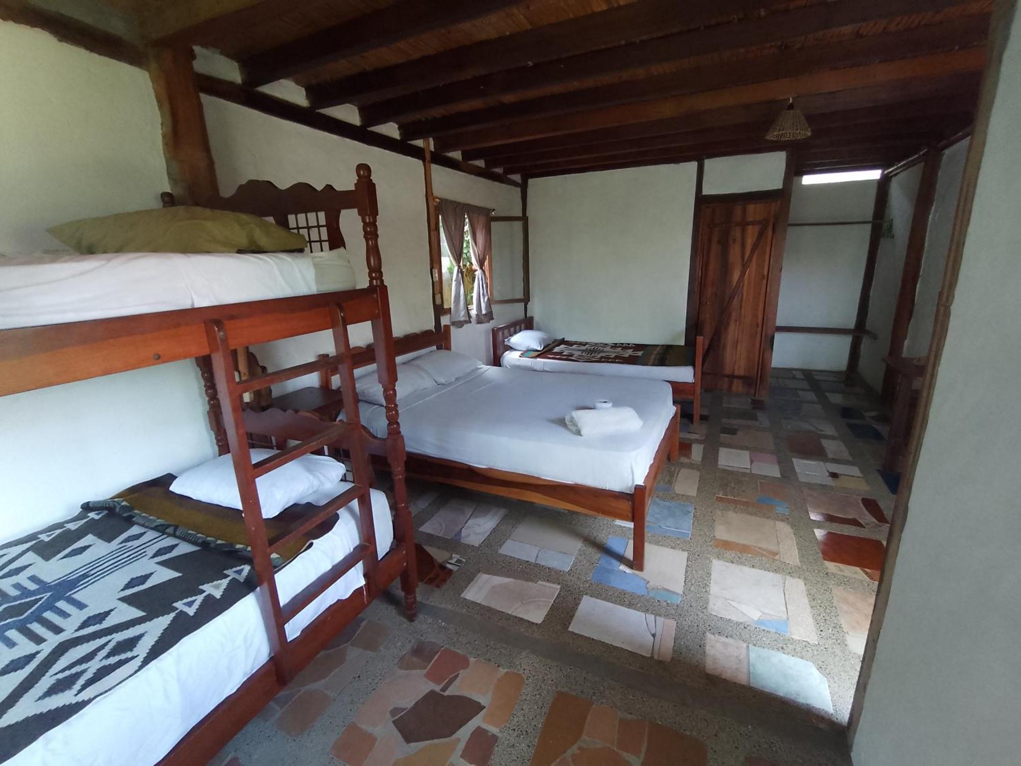 Hotel Palma Coco Аямпе Екстериор снимка